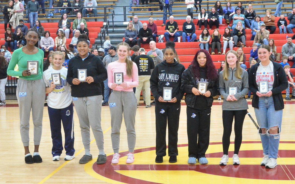 Advocate-Messenger Sports (@advocate_sports) on Twitter photo The girls all-45th District Tournament team (L-R):
Danville Christian - Grace Mbugua (MVP), Braxtyn Heck, Amauri Blackford, Paisley Metz
<a href="/DHSLadyAdsBBall/">DHS Lady Ads GBB</a> - Myla Turner, Alayah Quisenberry
<a href="/BCLadyRebels/">Lady Rebels Basketball</a> - Maggie Burke
Lincoln County - MaKayla Greer The girls all-45th District Tournament team (L-R):
Danville Christian - Grace Mbugua (MVP), Braxtyn Heck, Amauri Blackford, Paisley Metz
<a href="/DHSLadyAdsBBall/">DHS Lady Ads GBB</a> - Myla Turner, Alayah Quisenberry
<a href="/BCLadyRebels/">Lady Rebels Basketball</a> - Maggie Burke
Lincoln County - MaKayla Greer