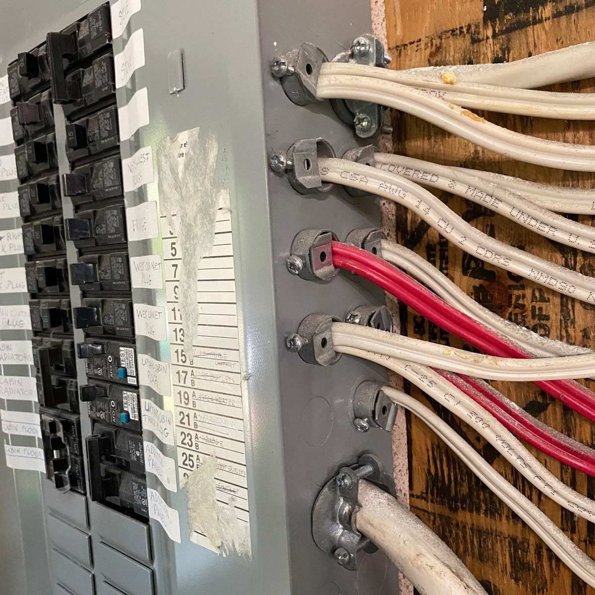 tecyyc's tweet image. Common National Electric Code Violations bit.ly/3nXovjs #code #electriccode #electrical #electrician
