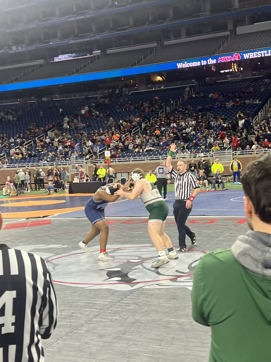 Ian wins 4-1 on the state semis! He will wrestle for a state title tomorrow night!!! #wildcatpride