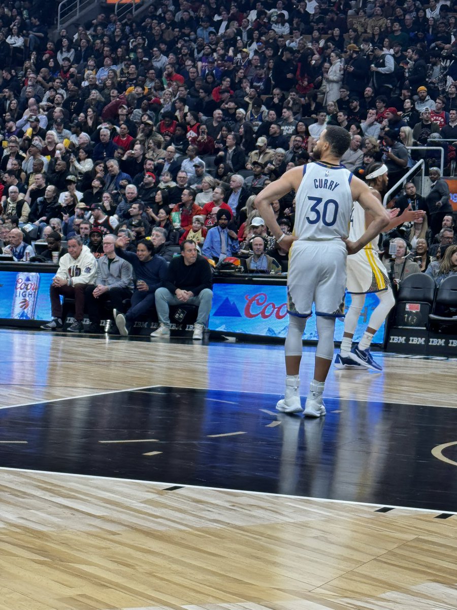 It’s different experience to watch live one of the best NBA player in the world. Thanks Toronto Raptors for invitation @Raptors @warriors @NBA