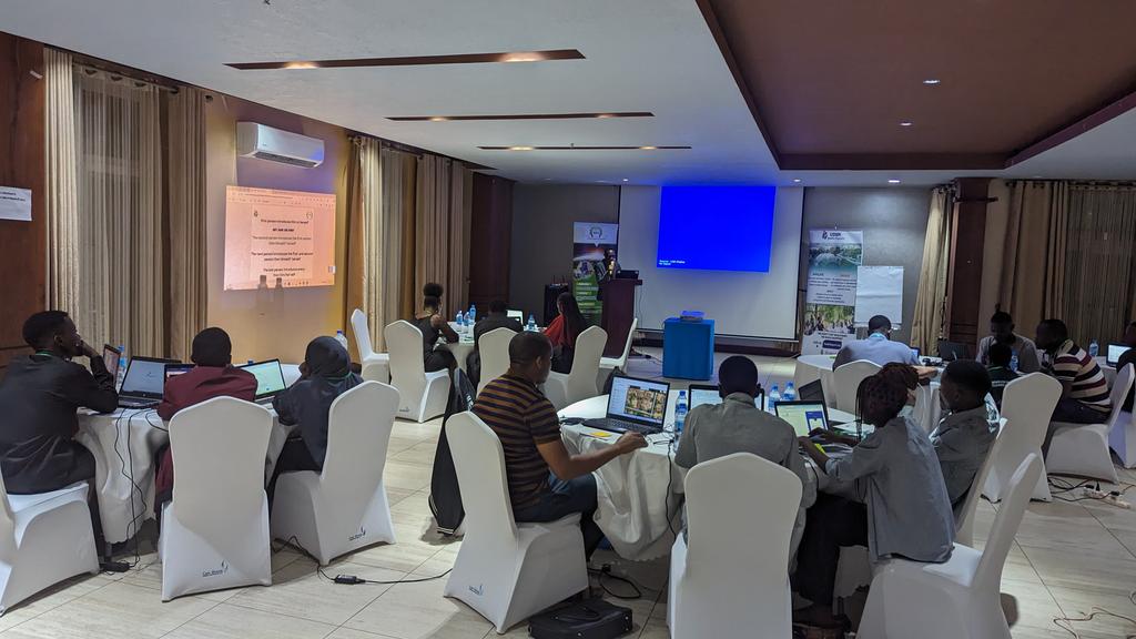 Erima_Rigama's tweet photo. As we embark on this journey of learning and collaboration, I wish you all a 
rewarding and enjoyable experience.
#Geotetanzania
#openmapping_esa 
#OpenDataDay2024
#jucomappers 
#youthmappers 
#SMCoSEYM https://t.co/8vKLGuDrTA