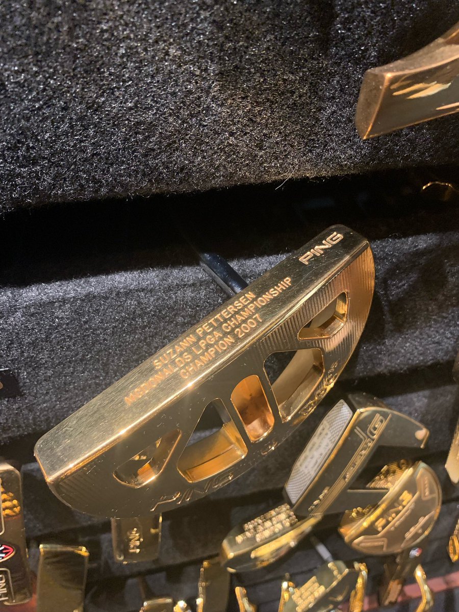 blawrence_pga's tweet photo. I don’t know how many gold major championship putters @pingcanada has in the putter vault, but I do know none of them are as cool as this one.
@suzannpettersen #doc15 #legend https://t.co/gjUPuPgBxW