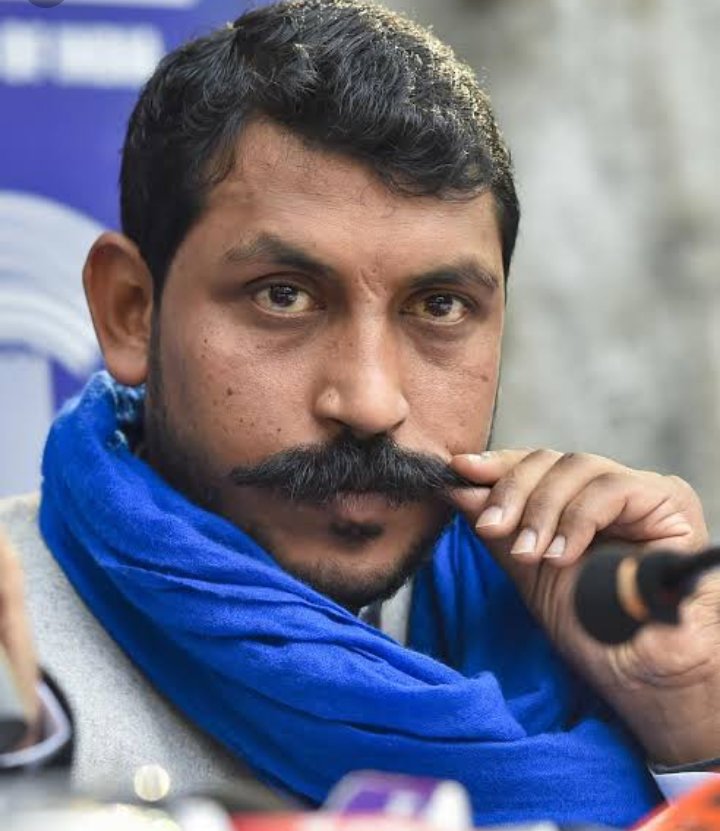 <a href="/TimesBsp/">Times of Bsp</a> <a href="/AnandAkash_BSP/">Akash Anand</a> विरासत से तय नहीं होंगे सियासत के फ़ैसले"
उडान तय करेगी कि आसमान किसका है..!
जय भीम जय भारत <a href="/BhimArmyChief/">Chandra Shekhar Aazad</a>