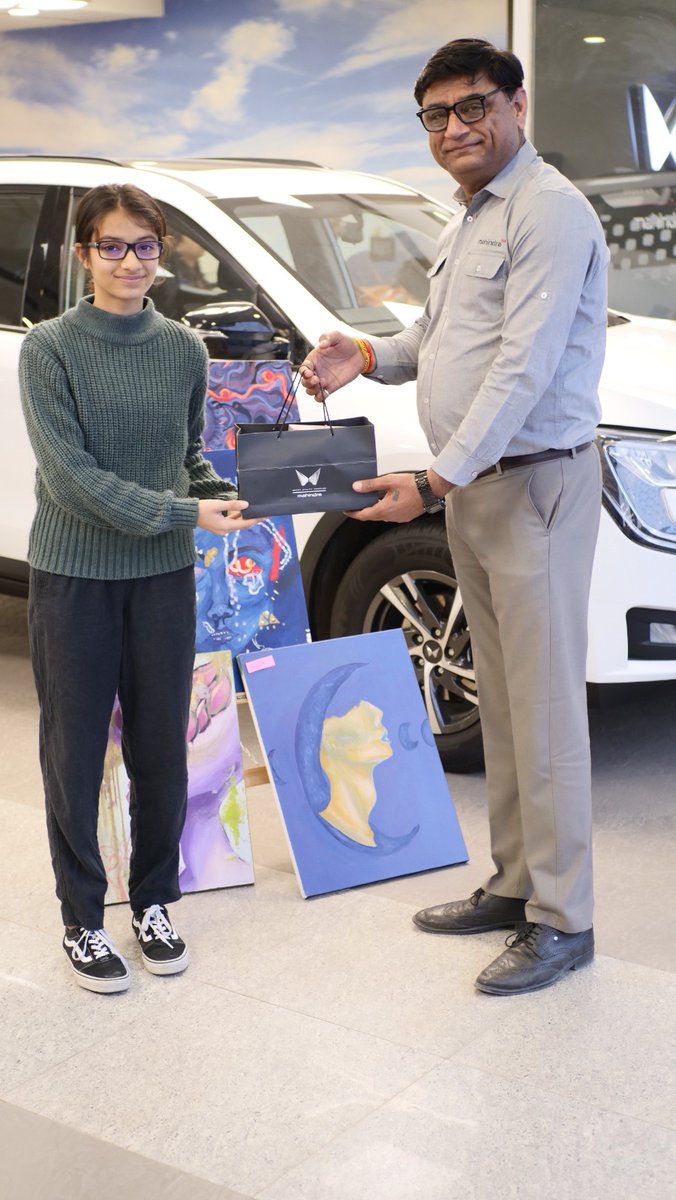 Radhika838037's tweet image. Thanks DEE EMM ( Trob Auto)  for giving an opportunity to my daughter, for being a catalyst for her passion for art and environmental advocacy. Your support has made a great difference! 

@baneswar_b @rajesh664 @vijaynakra  @anandmahindra @MahindraRise @shinysachdeva