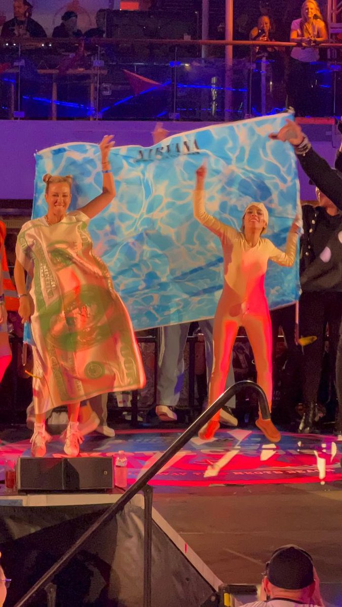 On the 2023 @nkotb cruise, we did this. Why? Because we knew you’d love it 😉😆 #nkotb #nkotbcruise #nirvana