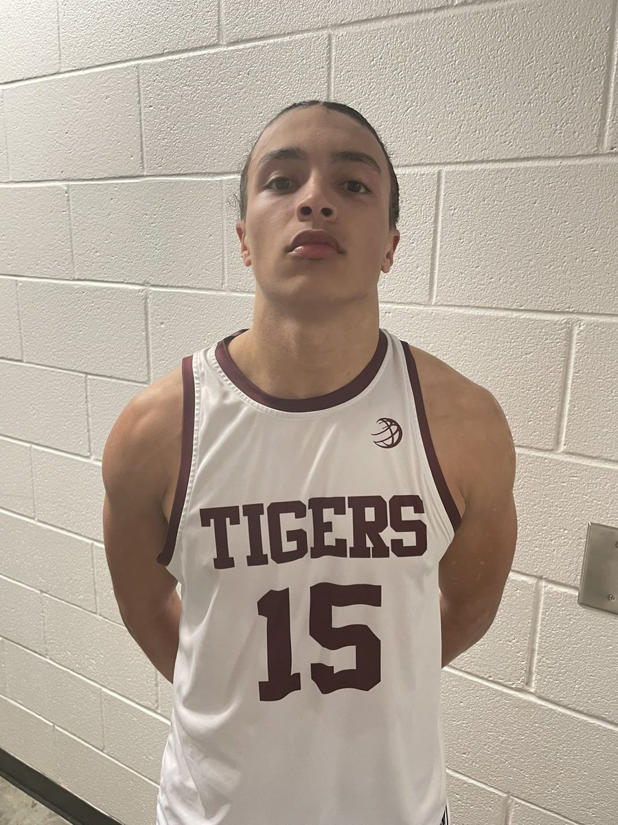 Silsbee advances to the 4A region 3 final with a 77-55 win

<a href="/Memphis_MBB/">Memphis Basketball</a> commit <a href="/Thejaredharris1/">Jared Harris</a> flirted with a quadruple double 20 pts 10 stls 7 rebs 6 asst

<a href="/CUBuffsFootball/">Colorado Buffaloes Football</a> signee <a href="/DrelonMiller/">DrelonMiller</a> 17 pts 11 rebs

<a href="/LamarcusBottley/">LaMarcus Bottley</a> 18 points 

<a href="/hoopinsider/">Hoopinsider</a> <a href="/NETsn_Live/">NETSN</a>