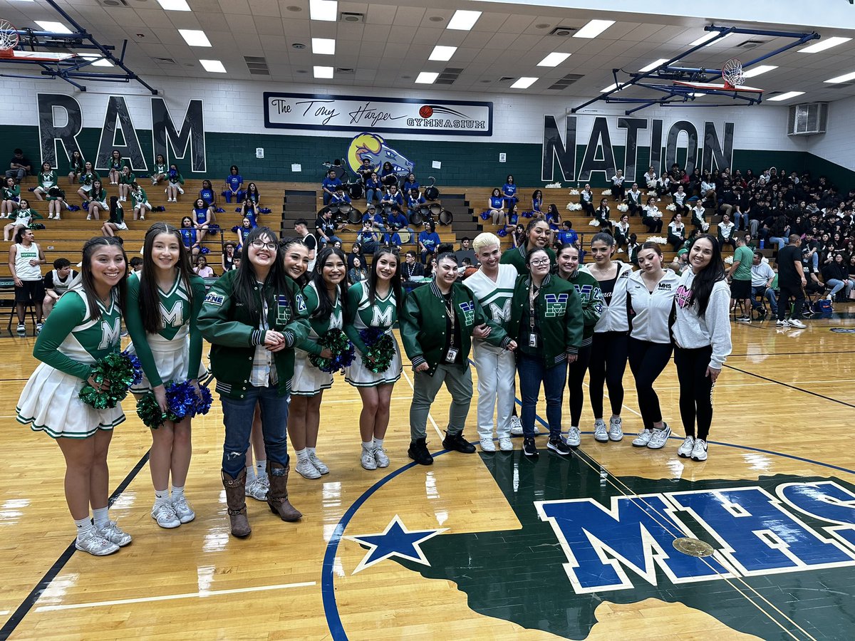 SHINE_MHS tweet media