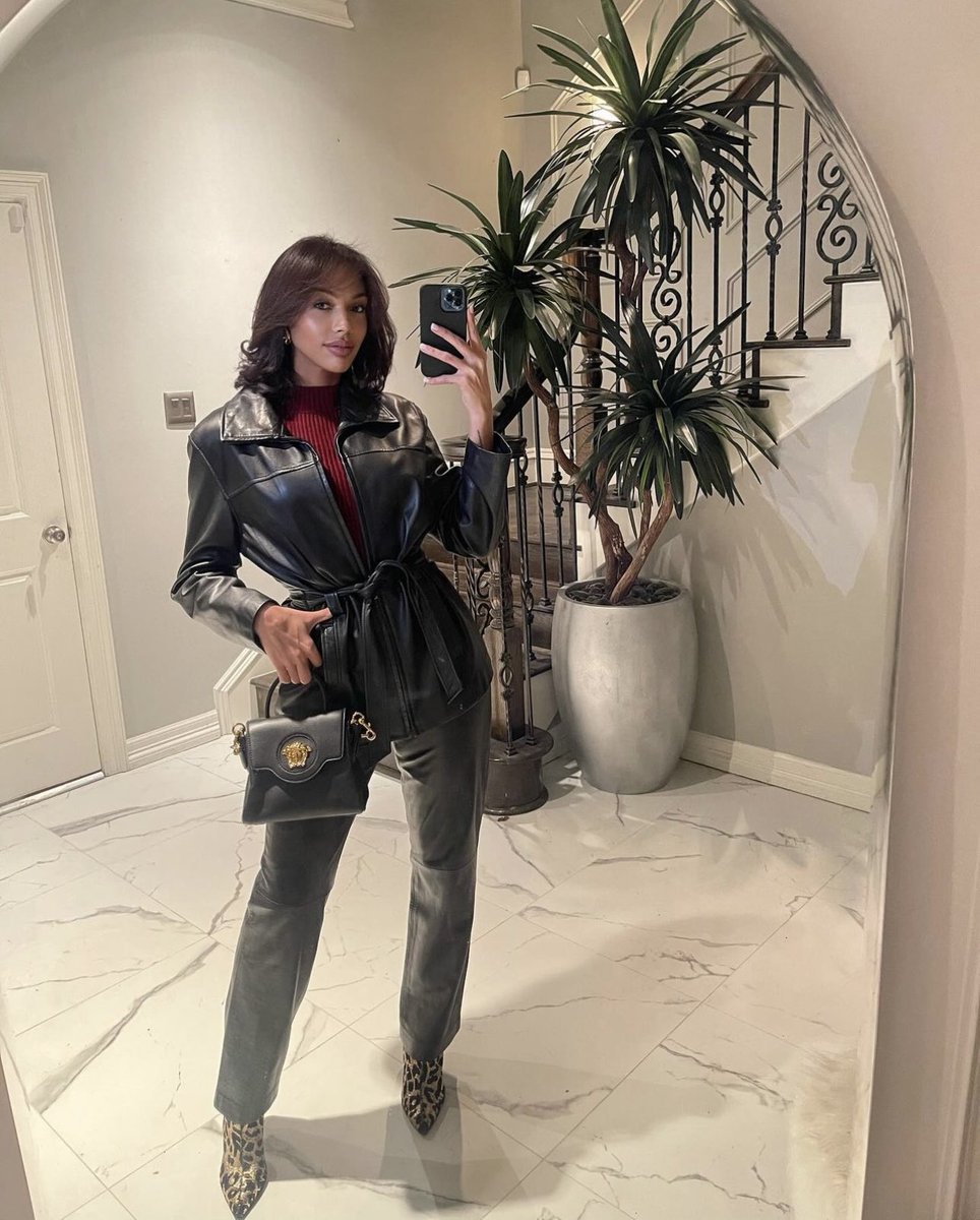 AmidTheSky's tweet image. Type to make you fall in love.