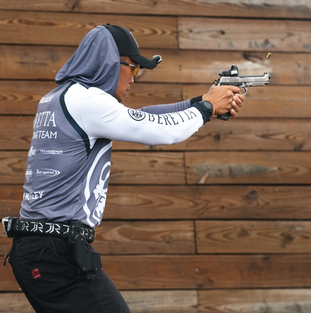 Beretta_USA's tweet image. Built for USPSA Competitors, like JJ. The 92X Performance is ready for the competition. Are you?

#Beretta #92XPerfromance #USPSA #CompetitionShooting