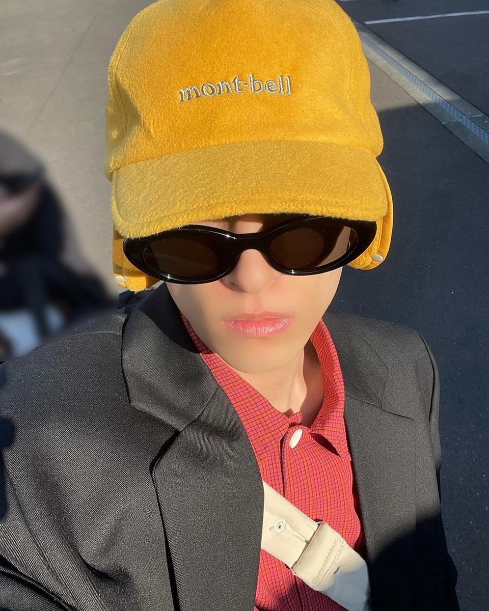 dailysukai's tweet photo. Insta ! ✌️😵 🖤#金城碧海 #KINJOSUKAI

https://t.co/Fetrfs7mH0 https://t.co/u73IJCMx2J