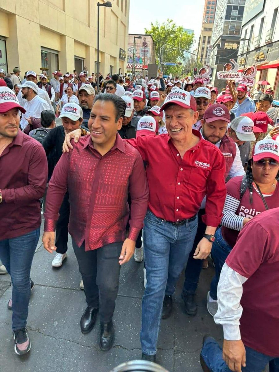 zurdo080220's tweet photo. Les comparto algunas imágenes de este histórico  inicio de campaña de la Dra. Claudia Sheibum, acompañando a nuestro candidato a la gubernatura de Chiapas, Eduardo Ramírez Aguilar.

¡Vamos con todo!

#FelipeGranda
#UnTuxtlecoComoTú https://t.co/jtoF2iFSDi