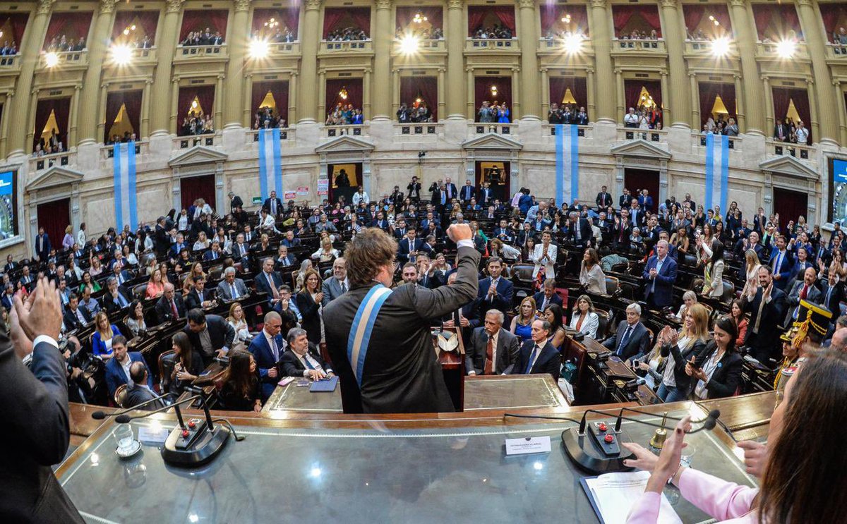 madorni's tweet photo. Argentina. Fin. https://t.co/Xp7ovtsf1L