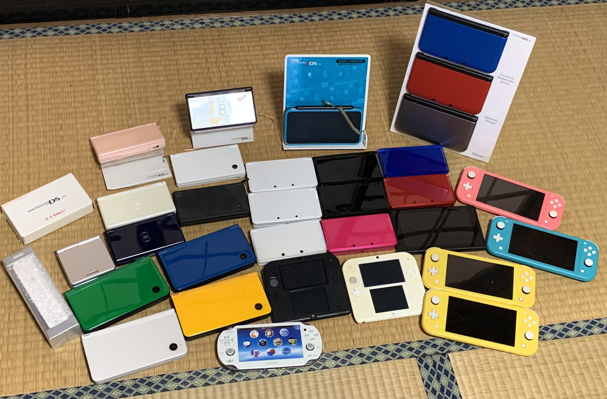 ニンテンドー2DS - ❤超美品・送料無料❤2DSLL&amp;妖怪2真打&amp;モンハン&amp;トリコ❤ホワイト×オレンジ ニンテンドー2DS - ❤超美品・送料無料❤2DSLL&妖怪&モンハンX&
