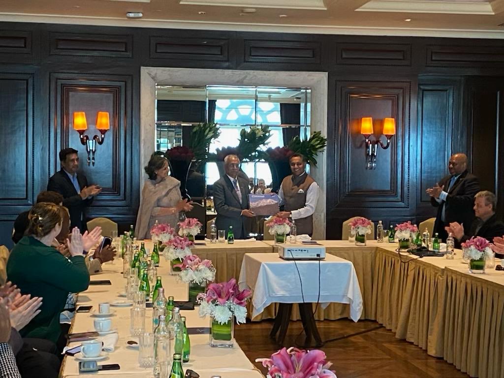 Interacted with a 32 member team of Boeing as part of their Program Manager Development Program. Also in the picture are Mr Salil Gupte, President Boeing India and Ms Praveena Yagnamabhat, the Chief of Staff. Stressed on the importance of Make in India as the way forward.