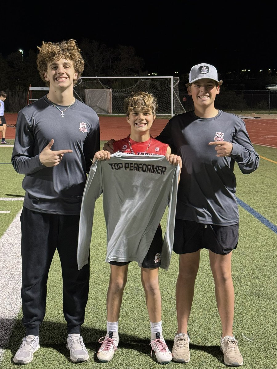 top performer goes to bradyn he went nuts today 3 Touchdowns and 1 game winning pick 6 good job bradyn 
<a href="/CoachHankCarter/">Hank Carter</a> 
<a href="/HCPA20/">Hill Country Passing Academy</a>