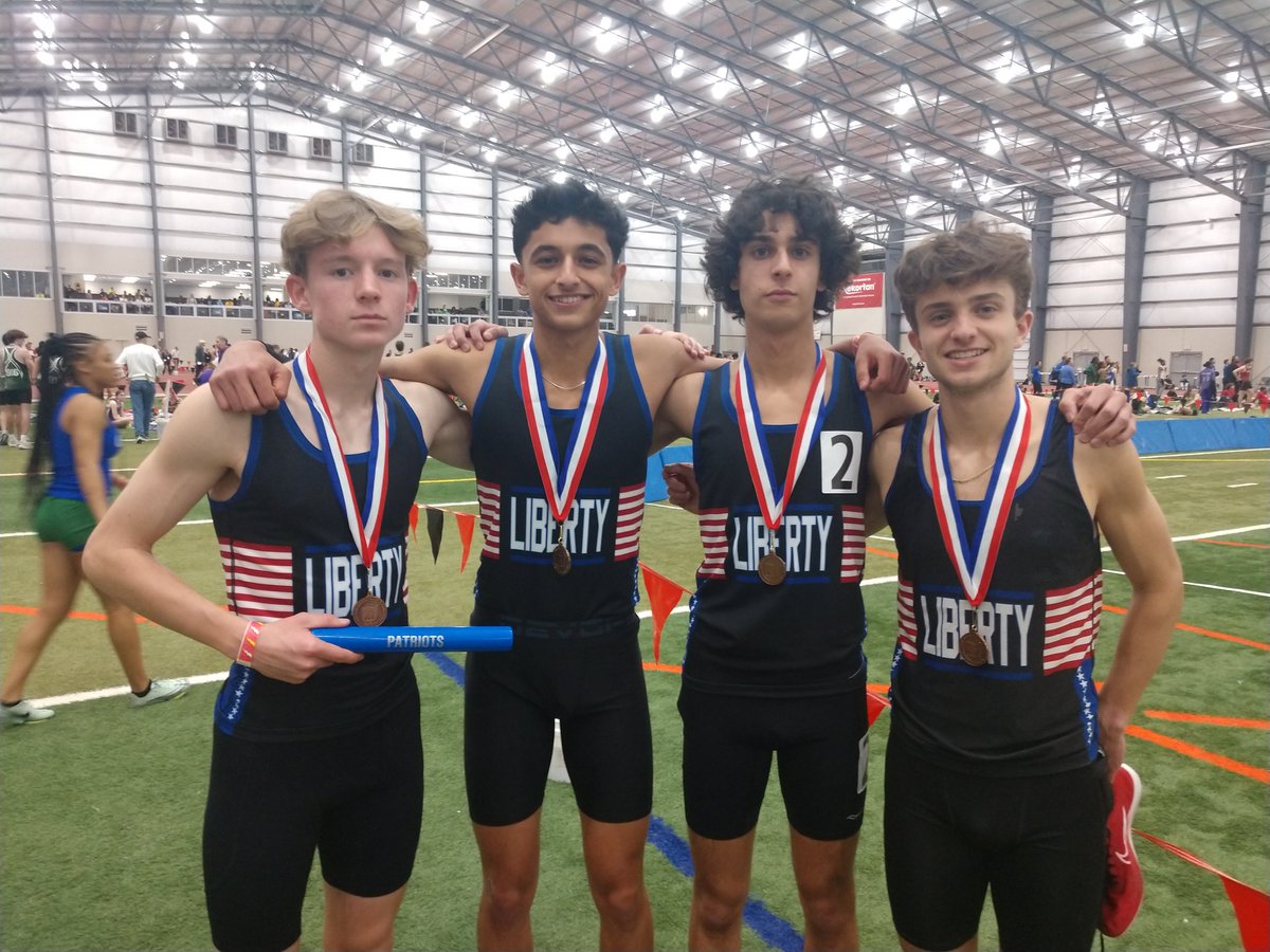 6th place and a new indoor school record is a great accomplishment, D1 in the state of Ohio. Happy, but not satisfied. #connect #compete @aadibjoshi @BradWiemels