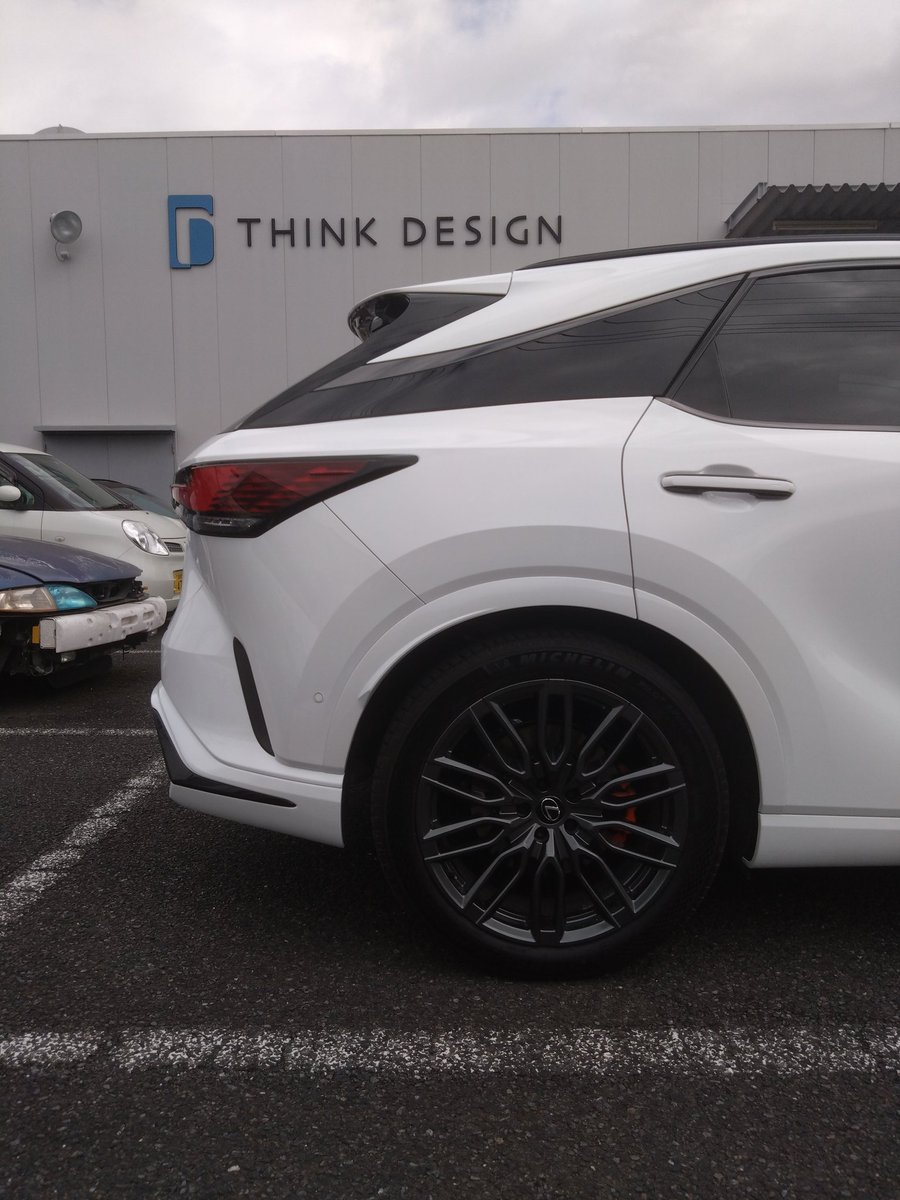 Takungame1's tweet image. #THINKDESIGN
車をカスタムするため神奈川県まで✨

帰りは寄り道しながらゆっくり帰る〜🤤

明日は仕事用の車の納車だし、そっちは車高調つけたりドレスアップ自分でやるから忙しいぜ〜🤣