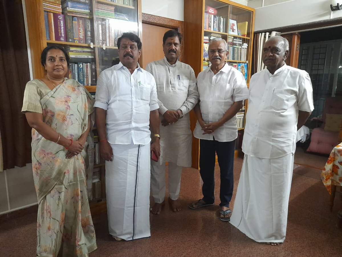 தமிழருவி மணியன் (@thamizharuvim) on Twitter photo 