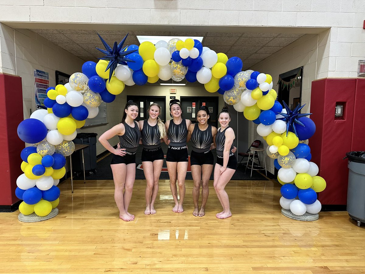 DebSmarro's tweet photo. Go Section 2 and Saratoga Gymnastics! State Championships tomorrow at 10! @TogaAthletics @sscsdschools @we_are_maple https://t.co/9W9IFPIMyM
