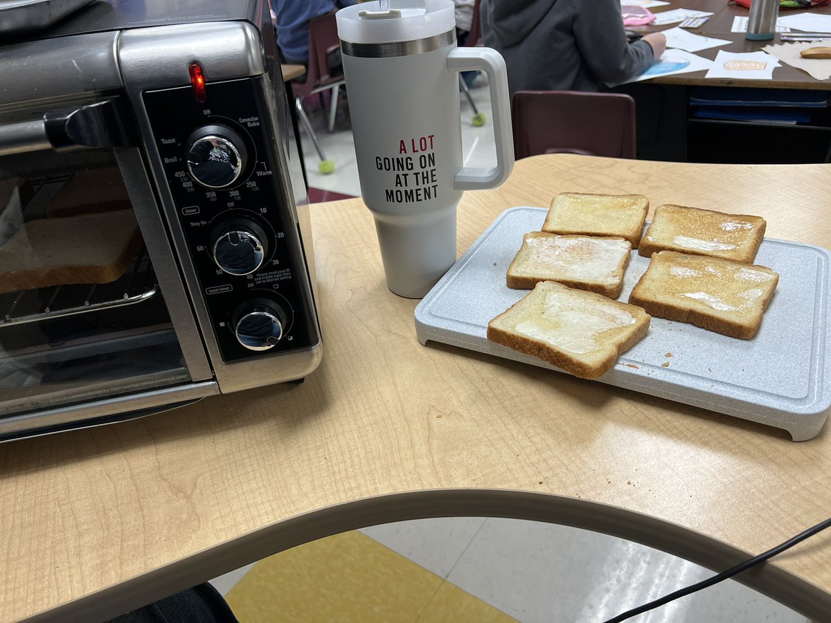 Diana Newton tweet media