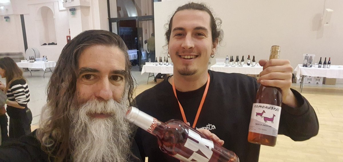 Jose Crusat Gonzalez (@choumimx) on Twitter photo Toledo ese lugar telúrico donde se producen conjunciones astrales.
Saludos sr@s picaetos <a href="/la_picaeta/">🎙 LA PICAETA - El Podcast -</a>
#toledotomavino
#makeclaretegreatagain Toledo ese lugar telúrico donde se producen conjunciones astrales.
Saludos sr@s picaetos <a href="/la_picaeta/">🎙 LA PICAETA - El Podcast -</a>
#toledotomavino
#makeclaretegreatagain