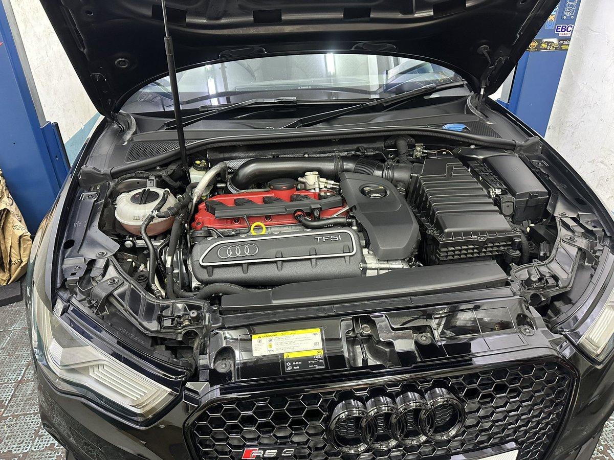 TeamLegendMotor's tweet photo. Audi Rs3 8v
-genuine engine mount replacement 

#audi #rs3 #enginemount https://t.co/7XdC82d3s3
