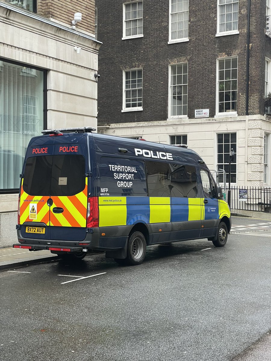 Hey @theRSAorg! Not a great look to have a police van stationed outside the flagship Fellows Festival due to a peaceful protest is it? At what point does Andy Haldane admit his leadership of the RSA has been a disaster? #BoycottRSA