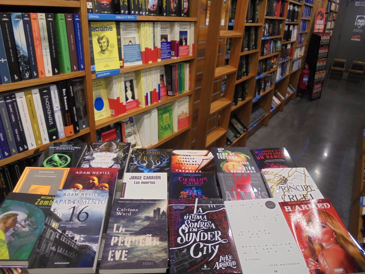 Gigamesh Sant Antoni (@gigamesh2mano) on Twitter photo 3/3 Mucho terror, este domingo en la parada de <a href="/GigameshTienda/">Librería Gigamesh</a> en el Mercat de Sant Antoni. ¡Consíguelo a los mejores precios! 3/3 Mucho terror, este domingo en la parada de <a href="/GigameshTienda/">Librería Gigamesh</a> en el Mercat de Sant Antoni. ¡Consíguelo a los mejores precios!
