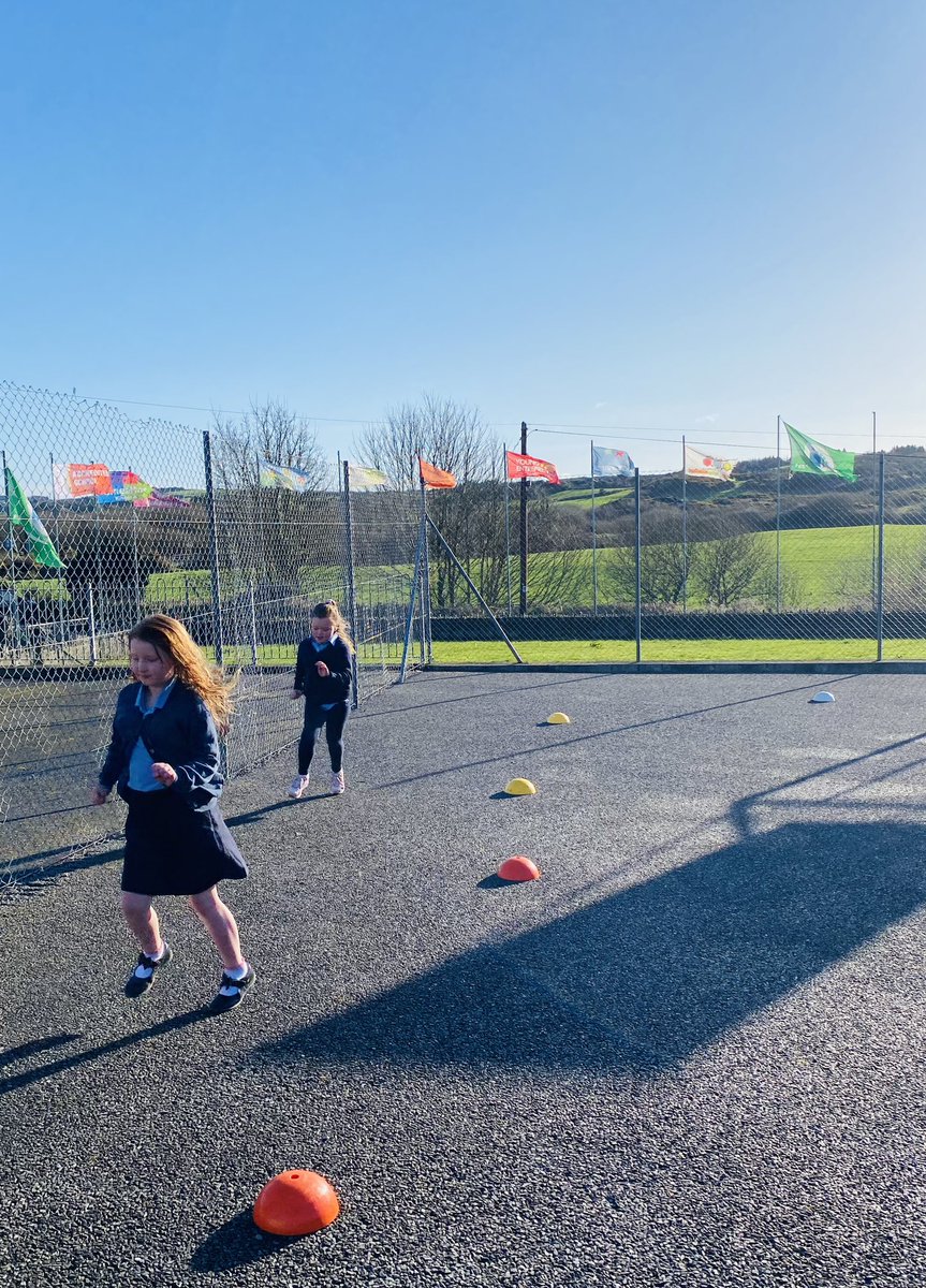Week One done and we completed a total of 1075 laps in the #runaroundeurope challenge. London ✅ Our next stop is Brussels. <a href="/ActiveFlag/">Active School Flag</a> <a href="/HealthyIreland/">HealthyIreland</a> <a href="/Education_Ire/">Department of Education and Youth</a>