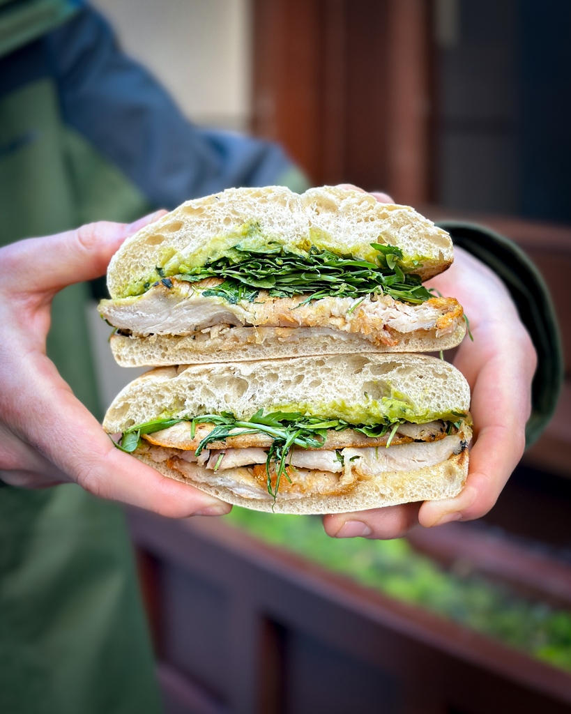 Grilled Chicken Sandwich - stacked with chicken, guacamole, rocket, Gouda, and lime mayo, all in a floury bap 🥪🥑 🍗 

⏰ Available every day from 12:30 pm.⁠ 

#SandwhichLovers #BewleysGraftonStreet #DublinRestaurants #DublinFood #DublinEats