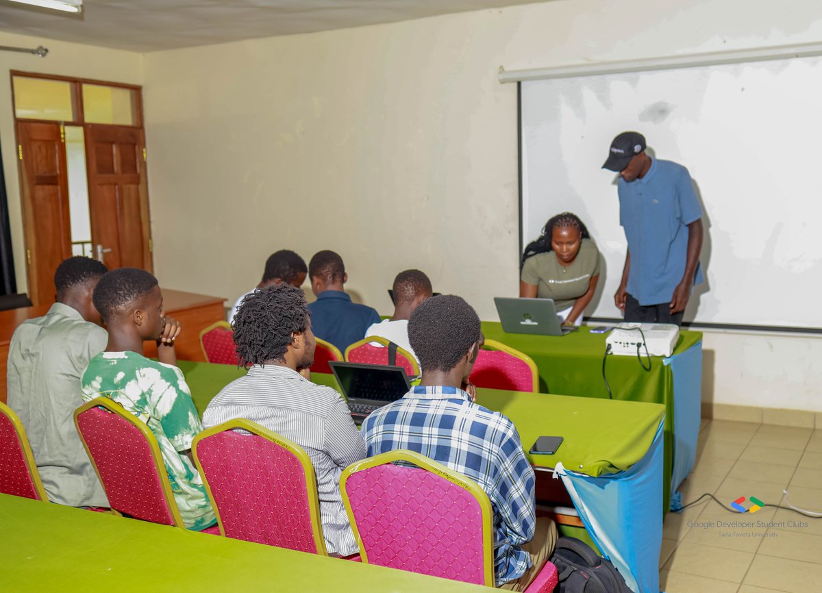 DscTtu's tweet image. We kicked off with a Keynote from our GDSC Lead @_Brendamwaura where she shared an overview of GDSC TTU Community and how #TTUTechFest24 started.

#TTUTechFest24
#Developersstudentsclub
#DscTtu
