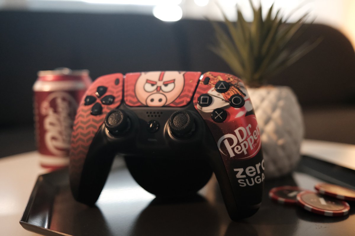 TrilluXe (@trilluxe) on Twitter photo Zusammen mit <a href="/DrPepperDE/">Dr Pepper DE🍍🍓</a> verlose ich heute einen von nur drei custom Schweineaim Racing PS5 Controllern! 🔥
Zum Teilnehmen:
- <a href="/TrilluXe/">TrilluXe</a> und <a href="/DrPepperDE/">Dr Pepper DE🍍🍓</a> folgen
- Einen Reply unter diesem Tweet da lassen
- Mindestalter 18 Jahre
Teilnahmeschluss und Auslosung am 09.03.2024, Zusammen mit <a href="/DrPepperDE/">Dr Pepper DE🍍🍓</a> verlose ich heute einen von nur drei custom Schweineaim Racing PS5 Controllern! 🔥
Zum Teilnehmen:
- <a href="/TrilluXe/">TrilluXe</a> und <a href="/DrPepperDE/">Dr Pepper DE🍍🍓</a> folgen
- Einen Reply unter diesem Tweet da lassen
- Mindestalter 18 Jahre
Teilnahmeschluss und Auslosung am 09.03.2024,