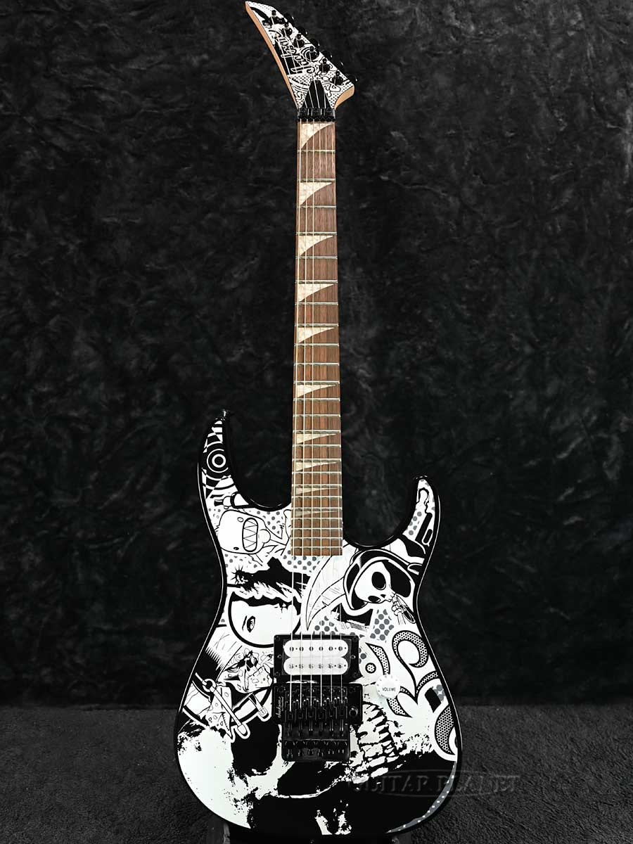 electric_gp's tweet image. 個性的なグラフィックとリバースヘッドが目を惹くJackson DK1 H Skull Kaosが入荷！
可愛らしいキャラクターも居るグラフィックが目を惹きます！
Jacksonらしさもしっかりと随所に盛り込まれたハイコストパフォーマンスなモデル！
guitarplanet.co.jp/product/detail…

#Jacksonguitar
#ジャクソン
#ギター