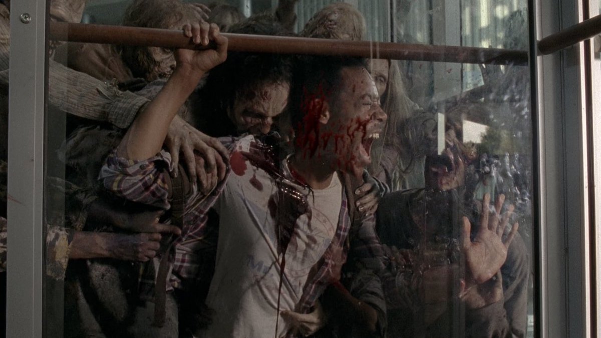 walkerinthe100's tweet photo. eu sou fã de the walking dead e é claro que eu tenho traumas severos https://t.co/0DHqppfmbC
