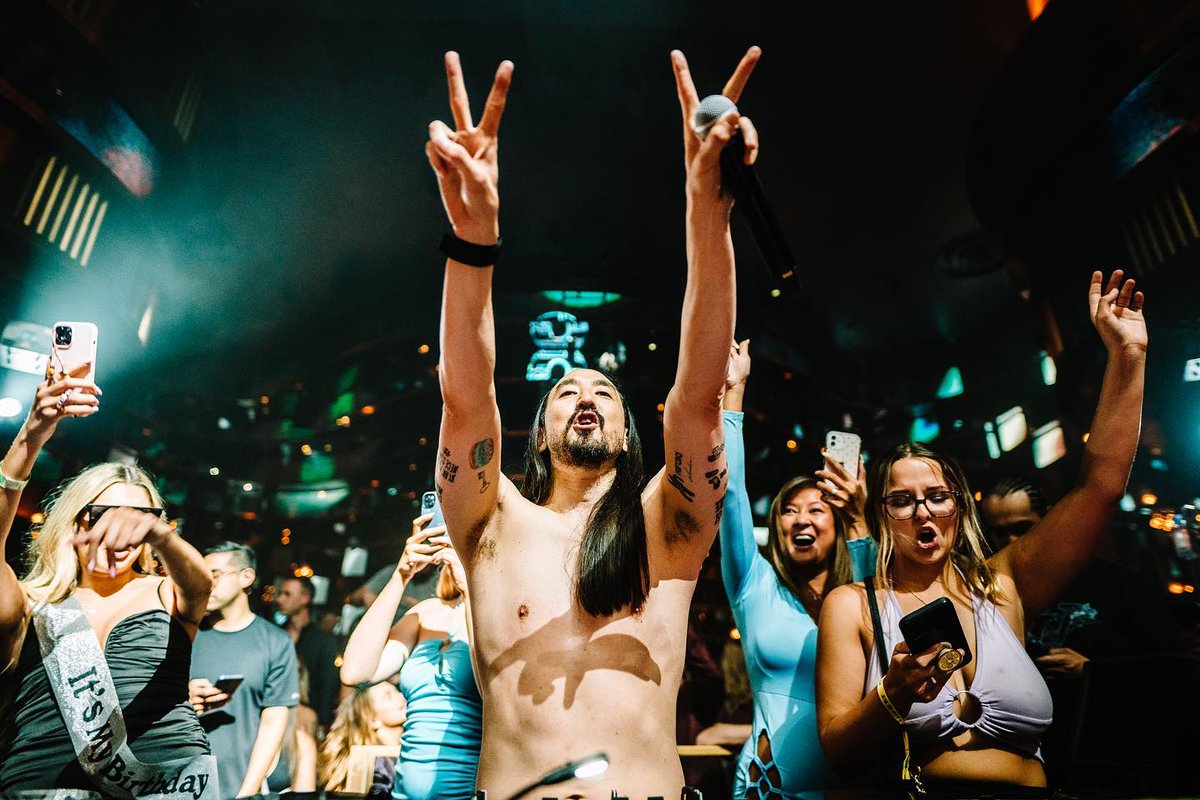 Bachelor Vegas tweet media