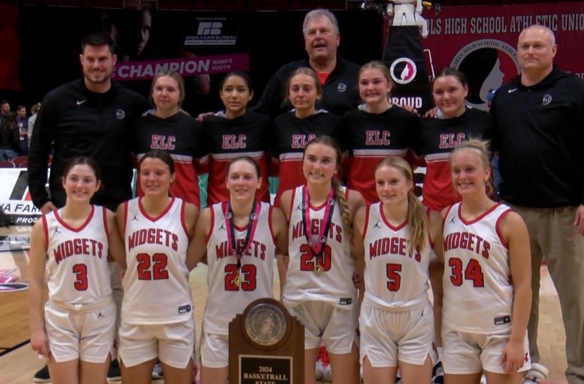 KCAU 9 SportsZone (@sportszonekcau9) on Twitter photo EXTRAORDINARY SEASON FOR E-LC!
Though they'd come up just short to #3 Solon 54-47 in the Class 3A State championship, #1 <a href="/Elcgirlsbball/">ELC GIRLS BASKETBALL</a> caps an incredible year at 24-3 overall and a State runner up trophy!
WATCH HERE🏀⏬
siouxlandproud.com/sports/estherv… EXTRAORDINARY SEASON FOR E-LC!
Though they'd come up just short to #3 Solon 54-47 in the Class 3A State championship, #1 <a href="/Elcgirlsbball/">ELC GIRLS BASKETBALL</a> caps an incredible year at 24-3 overall and a State runner up trophy!
WATCH HERE🏀⏬
siouxlandproud.com/sports/estherv…