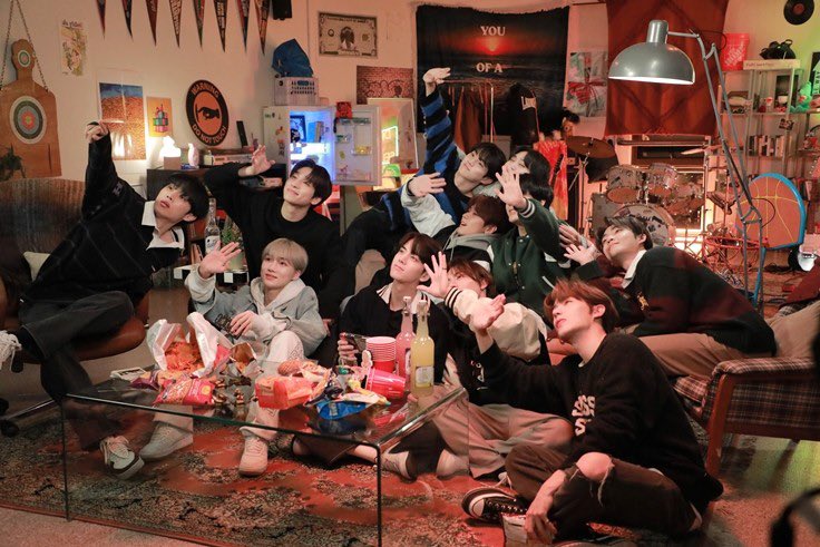 newNme_dj's tweet image. 더보이즈 학창시절 재질 컴백이 기대되는 이유