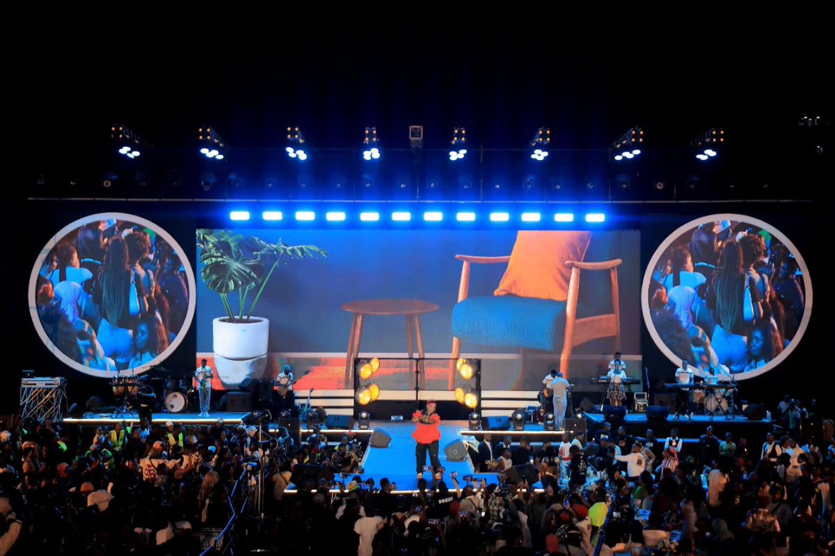 excluive_bizz's tweet image. .@LydiahJazmine 's #FirstBornconcert setup as it was meticulously curated by @FenonRecords
