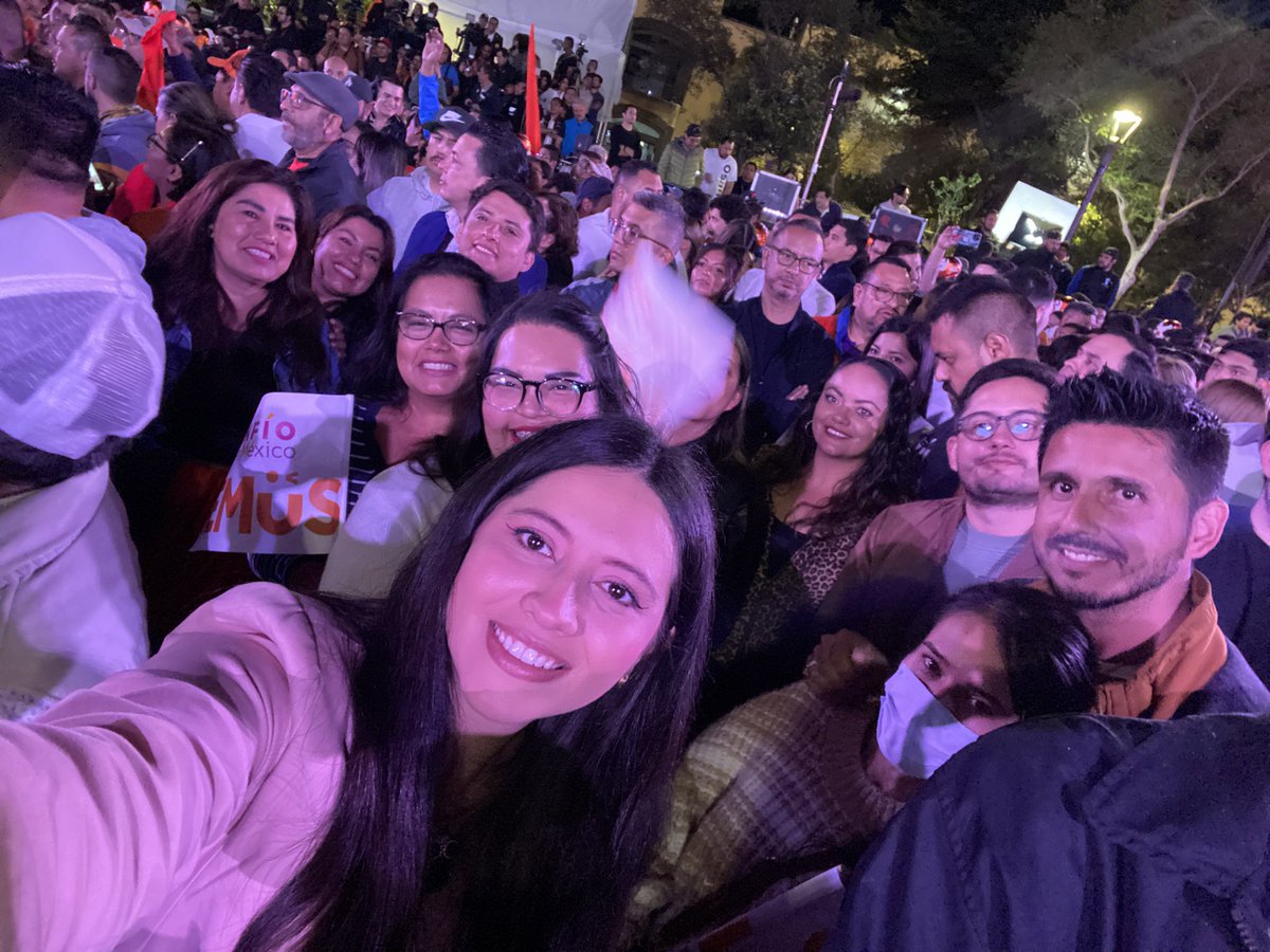 Presentes en el arranque de campaña acompañando a nuestro estimado <a href="/GerardoZapopan/">Gerardo Rodríguez Jiménez</a> quién será próximo regidor de Zapopan.   🧡🍊