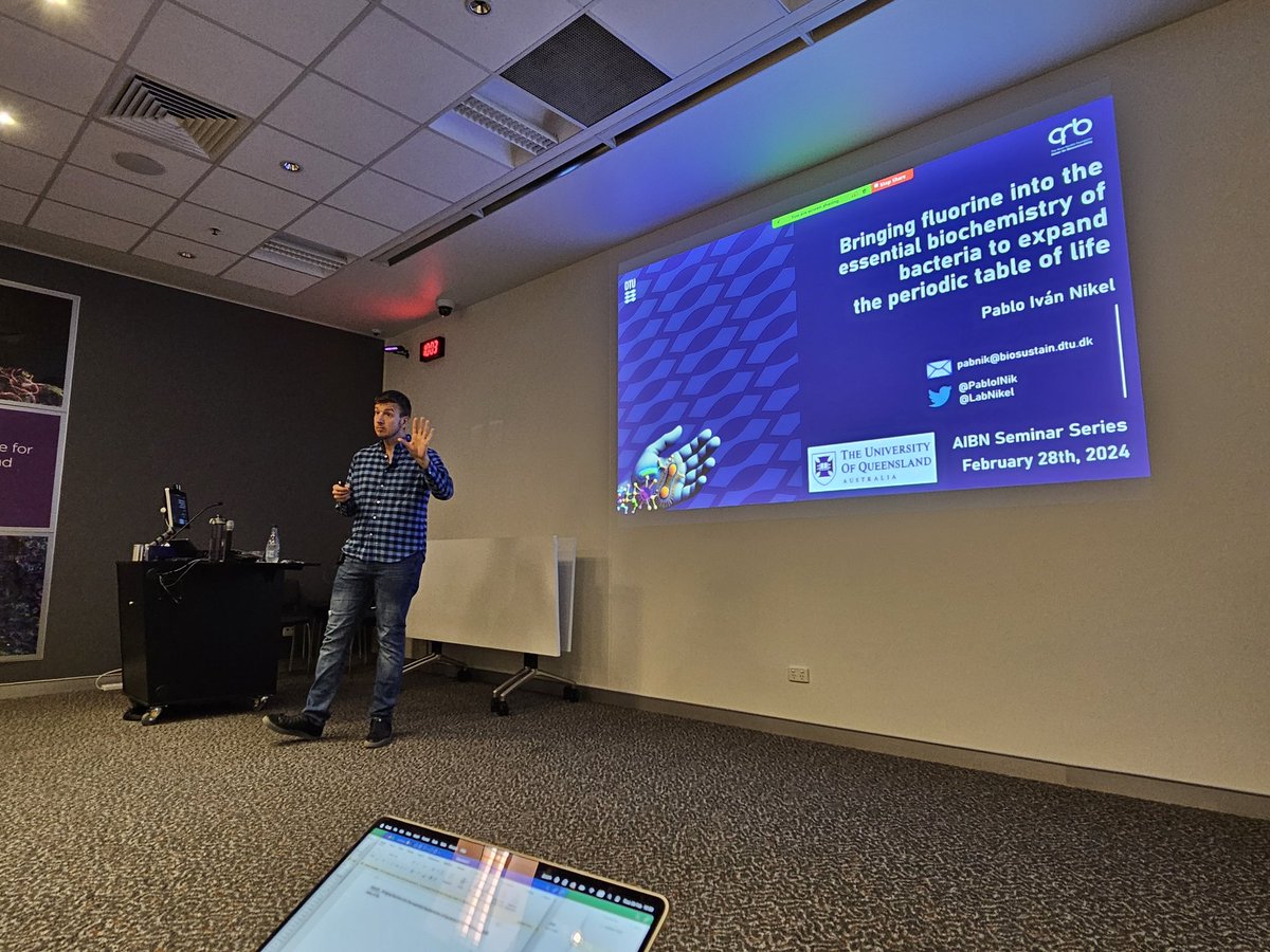 dbergen195's tweet photo. This week, we had a special guest at @AIBNatUQ. @PabloINik was presenting the work of his group on biofluorination with P. putida. While being part of his C1 taskforce, it was great seeing more of the other side of his research.
It was great having you here Pablo! https://t.co/jOQULBN3Kw
