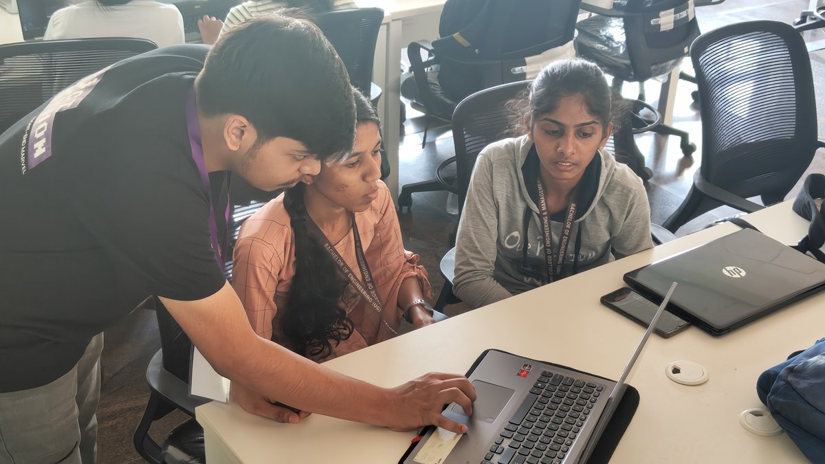 tce360's tweet image. Technical Career Education organized its social coding event Reac-t-thon where the second year engineering students of Sahyadri worked on different problem statements to solve real-world challenges.
#reactathon #socialcoding #techeducation #techevent #career #hackathon