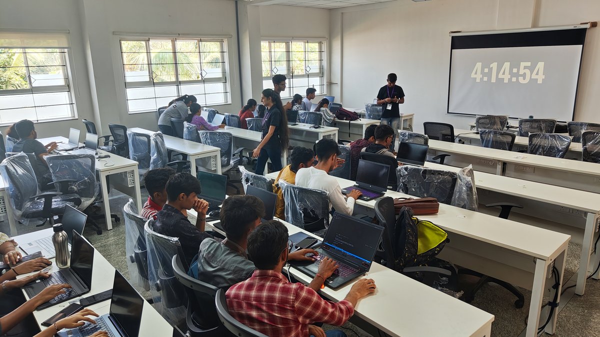 tce360's tweet image. Technical Career Education organized its social coding event Reac-t-thon where the second year engineering students of Sahyadri worked on different problem statements to solve real-world challenges.
#reactathon #socialcoding #techeducation #techevent #career #hackathon