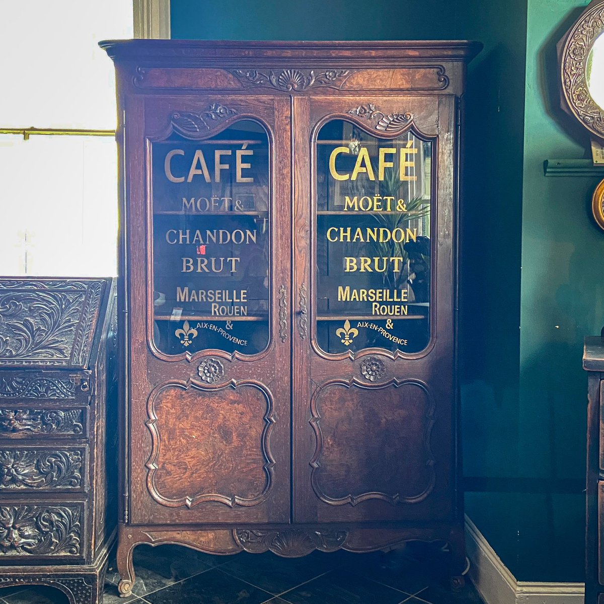 frog_vintage's tweet image. vintagefrog.co.uk

What will you discover? 🐸🎩🍾

#vintagefrog  #vintagefrogsurrey  #antiquessurrey  #gomshall  #whatsonsurrey