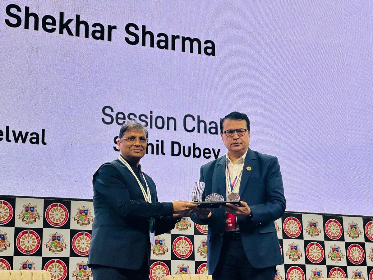 IMAIndore's tweet photo. Gratitude flows from the heart as we extend our sincerest thanks to Mr. Chander Shekhar Sharma, CGM of SBI Bhopal, for his invaluable insights and remarkable leadership.

#SBI #financetips #IMAConclave #inspiringspeakers #speakersexcellence #KeynoteSpeaker #imaindore  #Indore https://t.co/th7n5Qv1TE