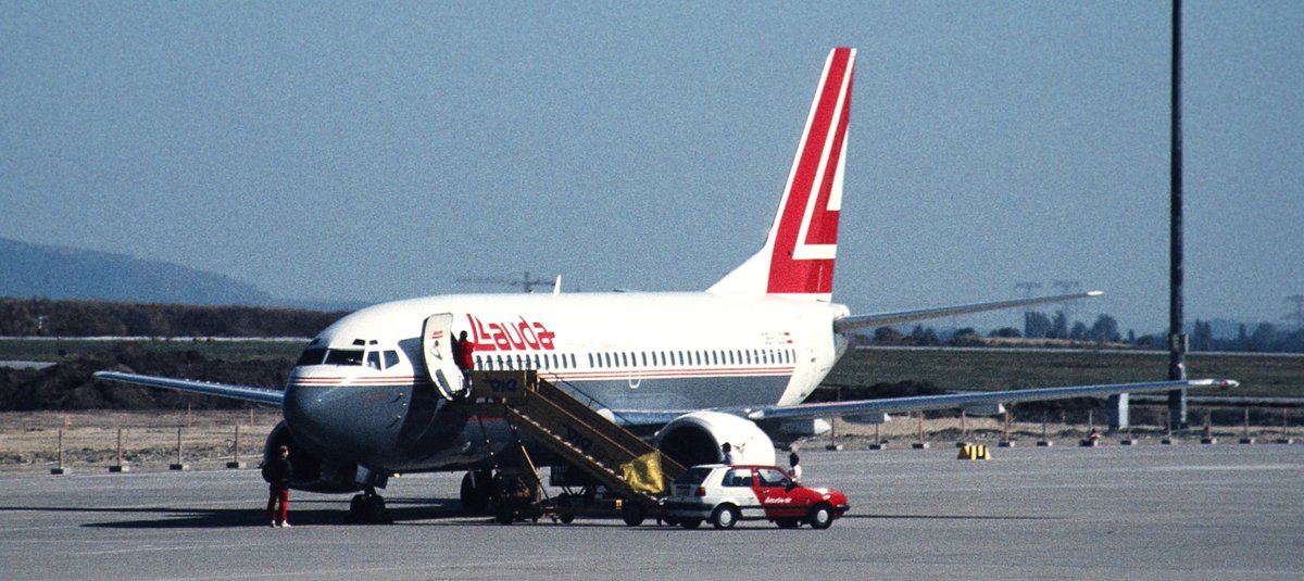 ja819061's tweet image. ＃Lauda  #Boeing737  #ウィーン国際空港