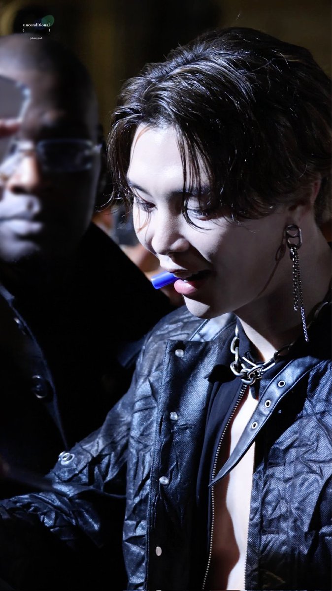 unconditionalJS's tweet photo. 240228

#ACNESTUDIOSXJOHNNYSUH
#AcneStudiosFW24 
#AcneStudios #JohnnySuh 
@acnestudios

#쟈니          #JOHNNY
#영호          #ジャニー
#NCT        #NCT127 https://t.co/iAqUAm8mzo