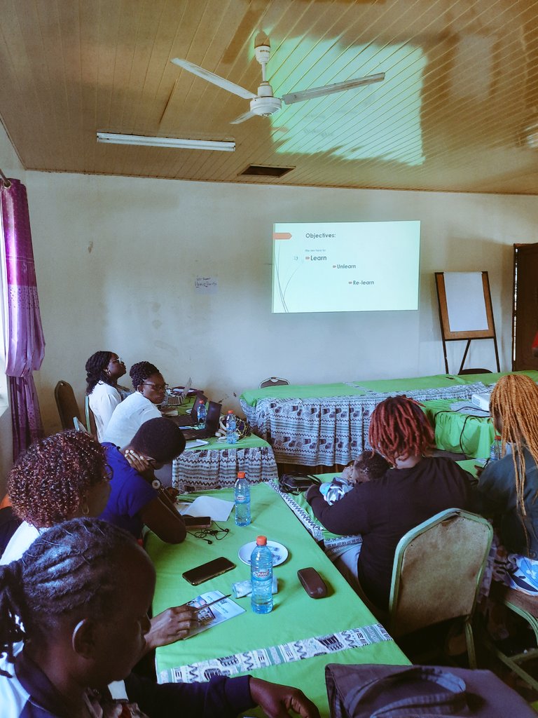 Day 1 of the first Feminist Academy courtesy of @Leanonmek @maureenmurenga . It's time to empower everyone and everybody 😊