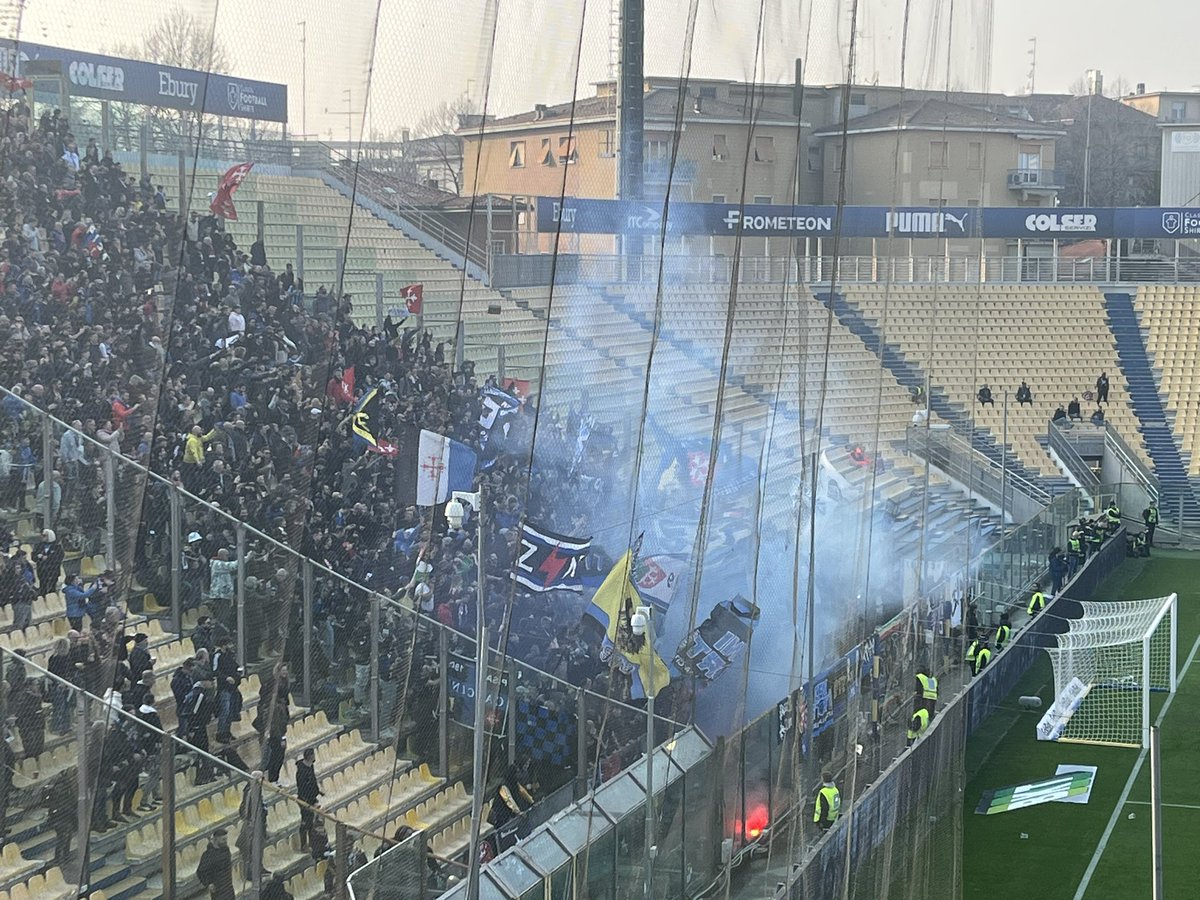 groundhoppers_'s tweet photo. Groundhopping in Parma🇮🇹
🟦Parma🟨 - Pisa🗼
🏆Serie B🇮🇹
🗓️17/02/2024 14:00
🏟️Stadio Ennio Tardini
🗣️13,899
#parma #boys #ultras #groundhopping #football #パルマ #italy #pisa #中田英寿 #ヒデ #nakata #ultras https://t.co/mplCy3e5gN