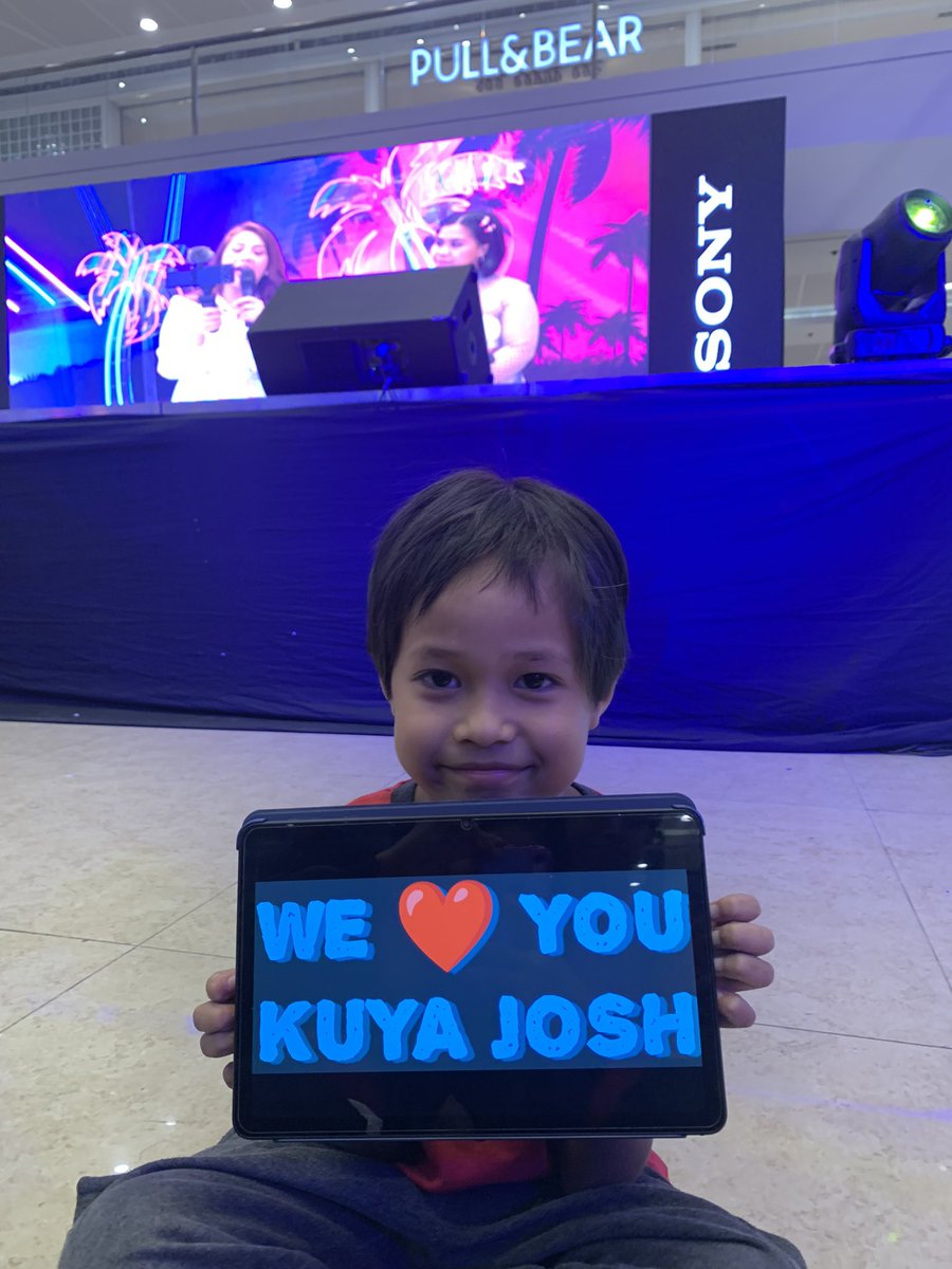 Ready na ang cocogento baby mamaya .. 
Sana mapansin mo @JoshCullen_s ☺️🫶

#SB19_JOSH #JOSHCULLEN 
#SonyNextGeneration
#SonyPH