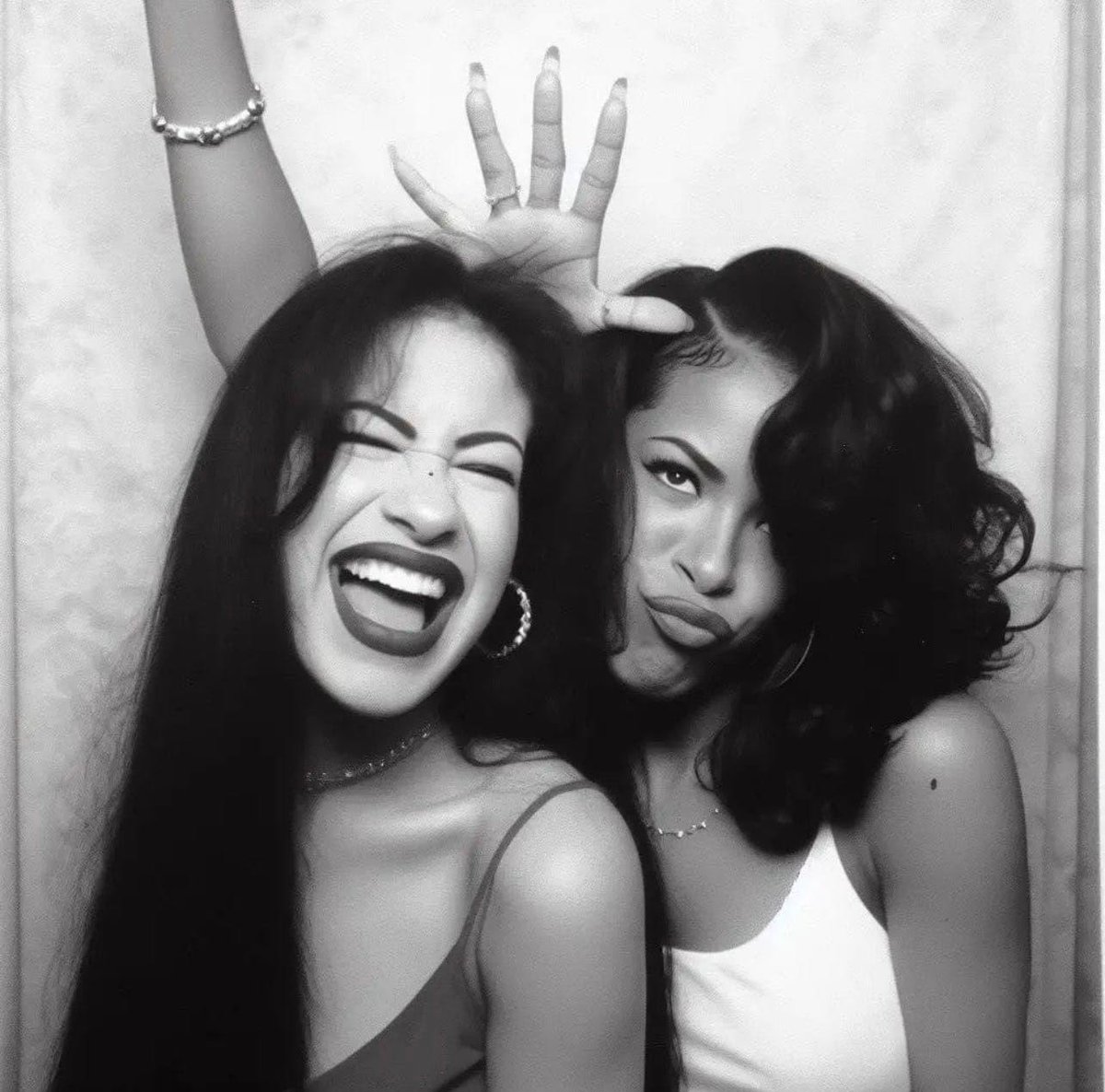 🤎 Selena x Aaliyah